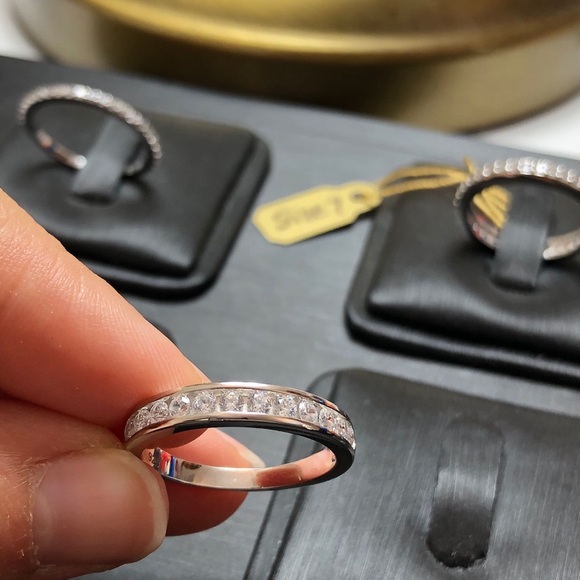 HOST PICK🏅 925 Sterling Silver Unisex CZ Eternity Band - Picture 8 of 13